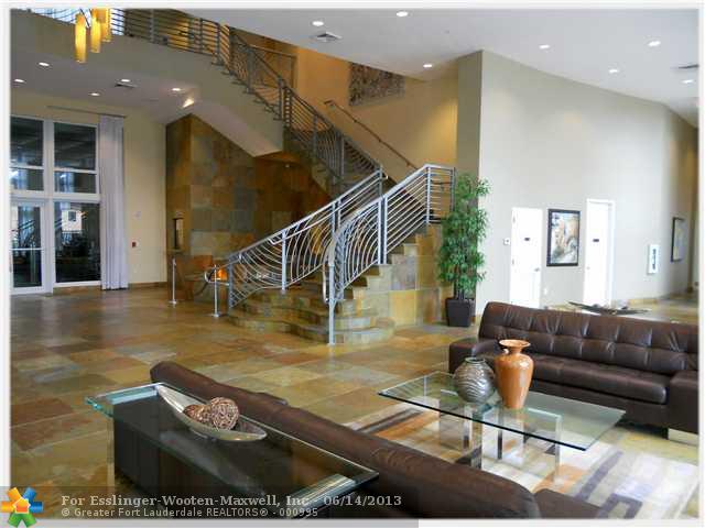 1745 E HALLANDALE BEACH BL # 402W, Hallandale, Florida 33009 