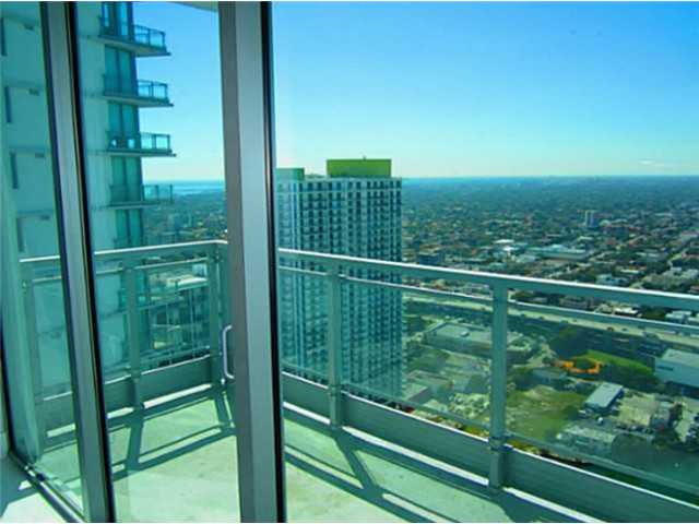 92 SW 3 # 4509, Miami, Florida 33130 