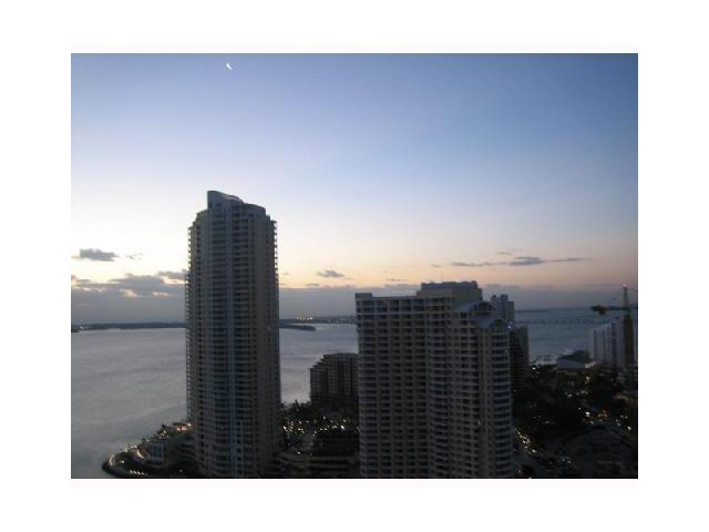 335 S BISCAYNE BL # LPH-01, Miami, Florida 33131 