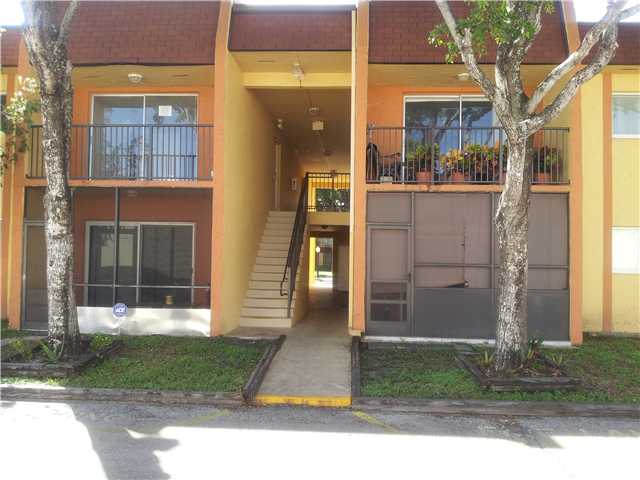 2864 NW 55 AVENUE, UNIT 2D, Lauderhill, FL 33313 