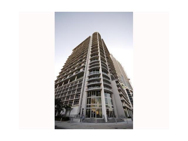 690 SW 1 CT # 2128, Miami, Florida 33130 