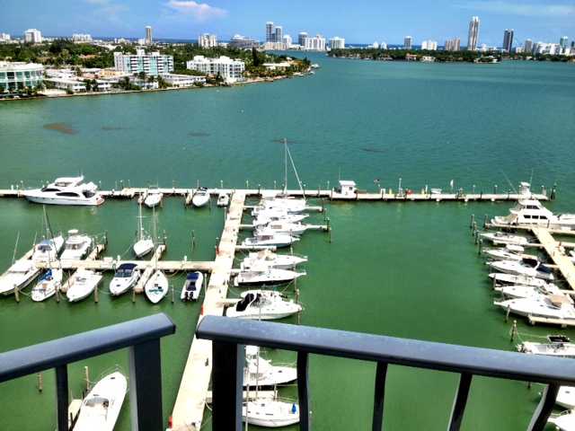 7601 TREASURE DR # 1518, Miami, Florida 33141 