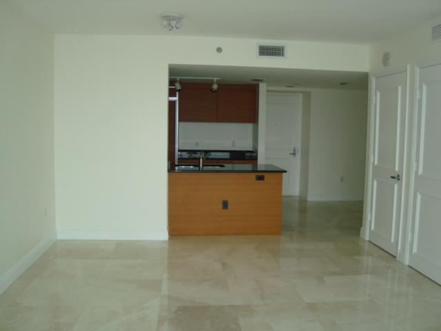 50 BISCAYNE BL # 4405, Miami, Florida 33132 