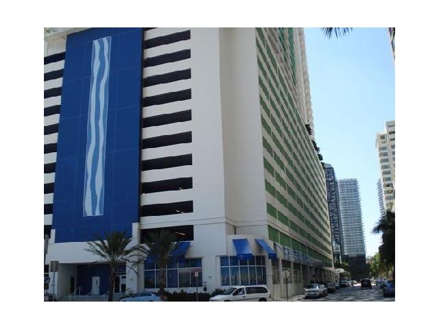 1200 BRICKELL BAY DR # 2003, Miami, Florida 33131 