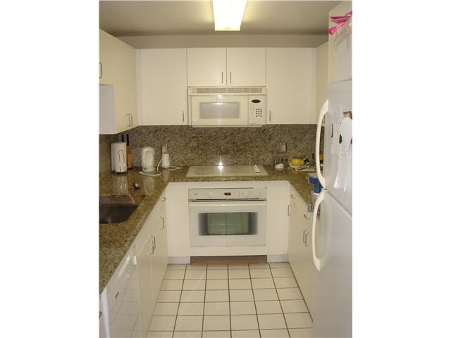 185 14 TE # 1806, Miami, Florida 33131 