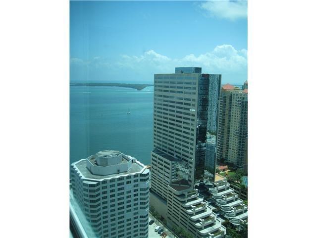 950 Brickell Bay Dr # 3501, Miami, Florida 33131 