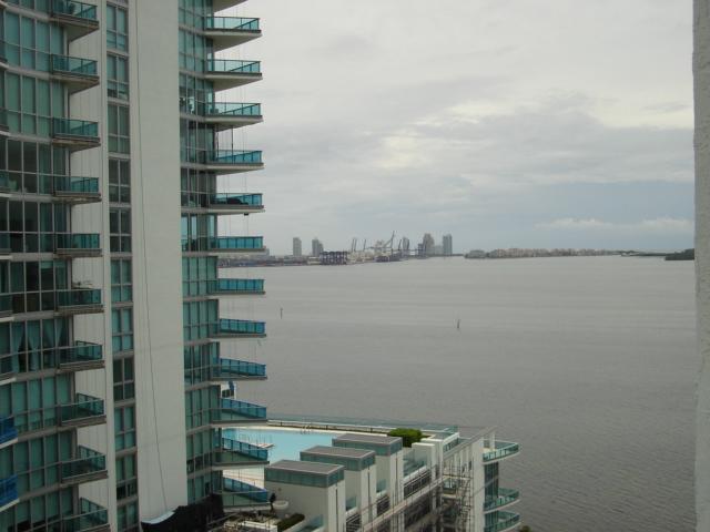 218 14 ST # 1502, Miami, Florida 33131 