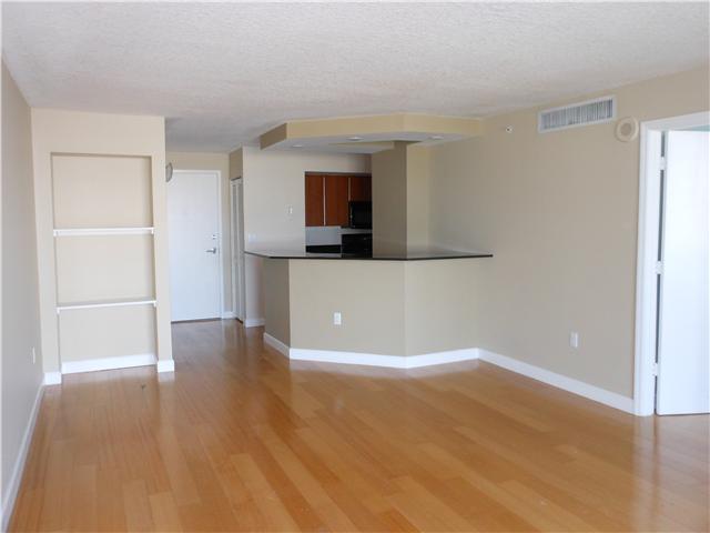 6917 COLLINS AV # 724, Miami, Florida 33141 