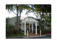 17325 NW 67 CT # B-16, Hialeah, Florida 33015 
