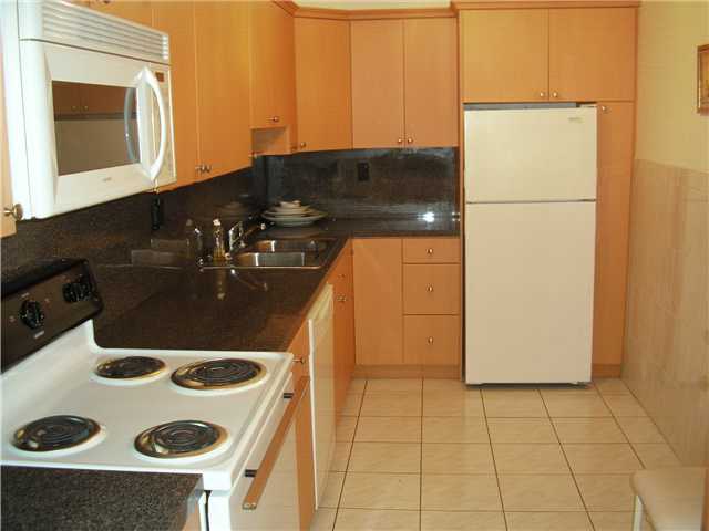 1849 S OCEAN DR # 811, Hallandale, Florida 33009 