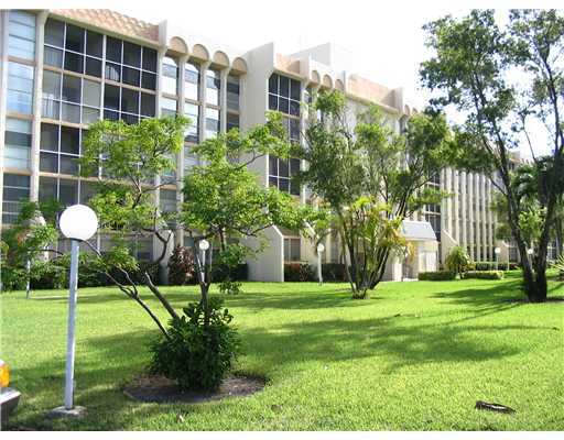 801 THREE ISLANDS BL # 509, Hallandale, Florida 33009 