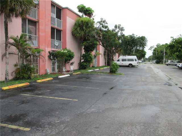 19851 SW 114 AV # 204, Homestead, Florida 33157 