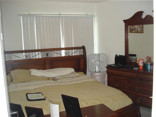 2475 NW 16 ST # 405, Miami, Florida 33125 