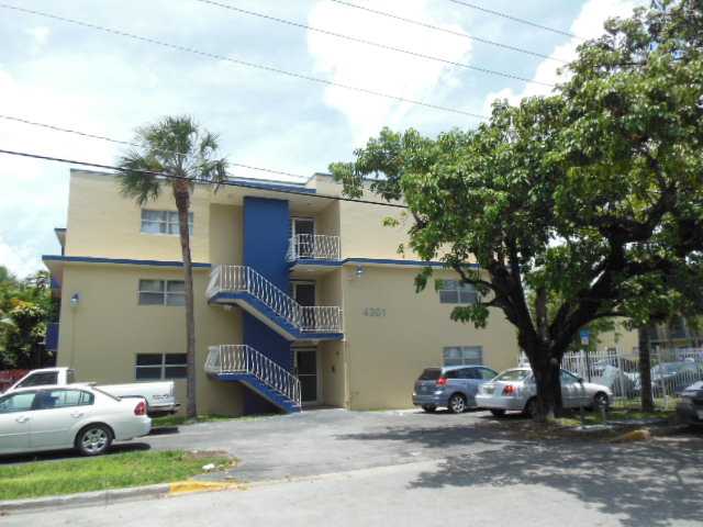4301 NW TAMIAMI CANAL DR # 3-103, Miami, Florida 33126 