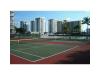 1000 PARKVIEW DR # 605, Hallandale, Florida 33009 