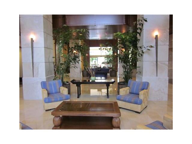 19501 W COUNTRY CLUB DR # TS-03, Aventura, Florida 33180 