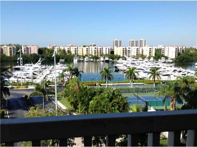 19667 TURNBERRY WY # 5-E, Aventura, Florida 33180 