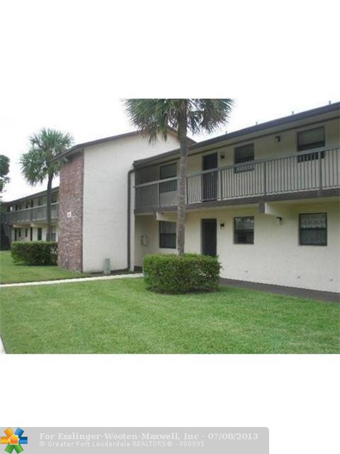 6020 SHAKERWOOD CR # 201C, Tamarac, Florida 33319 
