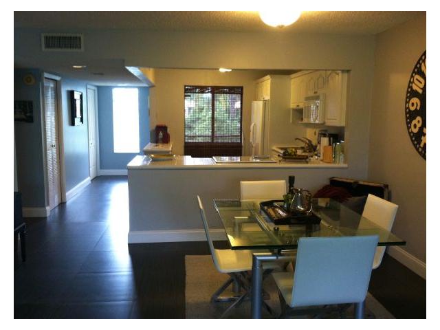 290 RACQUET CLUB RD # 205, Weston, Florida 33326 