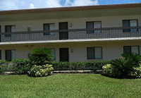 111 Mary Dr 11, Oldsmar, FL 34677 