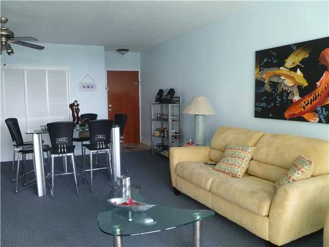 3801 S Ocean Dr # 8R, Hollywood, Florida 33019 