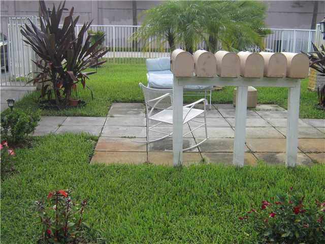 307 S 29TH TE, Hollywood, Florida 33020 