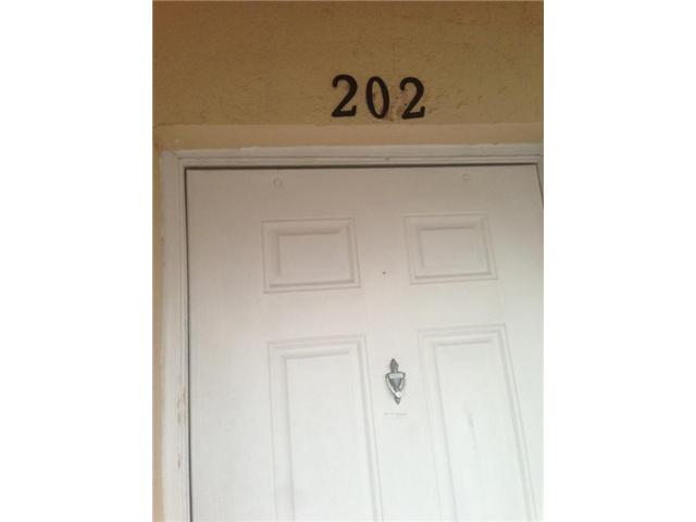 7439 W 22 AV # 202, Hialeah, Florida 33016 