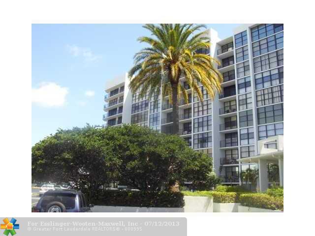 800 PARKVIEW DR # 909, Hallandale, Florida 33009 