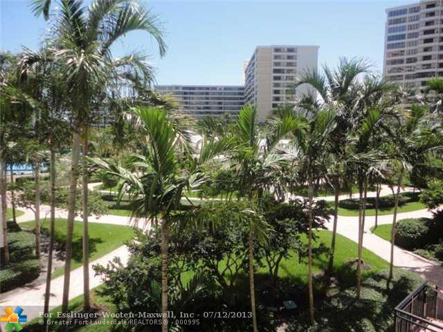 2500 PARKVIEW DR # 415, Hallandale, Florida 33009 