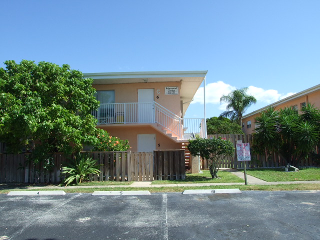 420 Tyler Ave,c1, Cape Canaveral, FL 32920 