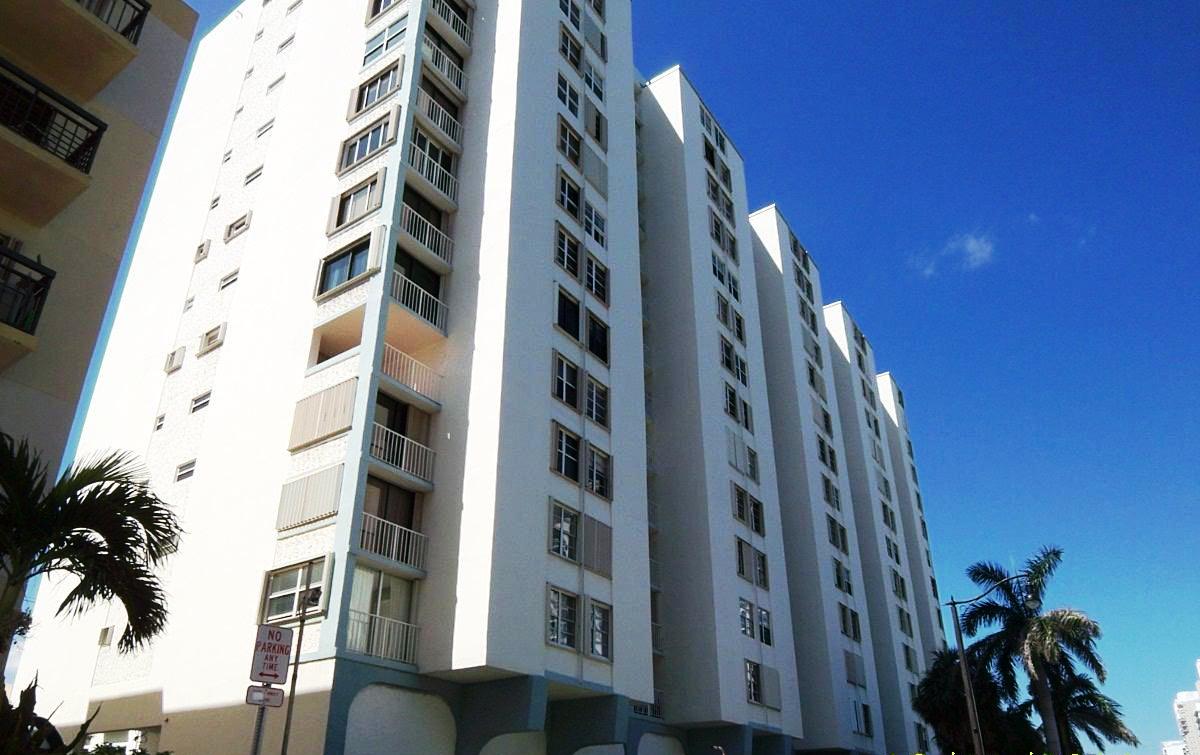 6450 Collins Ave # 1009, Miami Beach, FL 33141 
