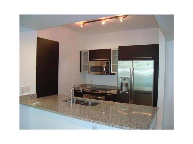 950 BRICKELL BAY DR # 302, Miami, Florida 33131 