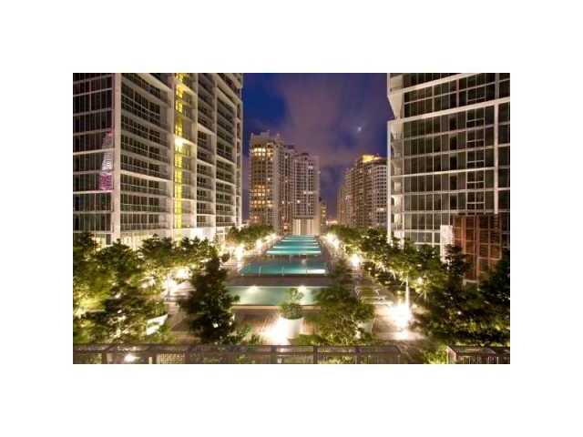495 BRICKELL AV # 3301, Miami, Florida 33131 