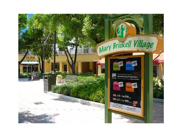1200 BRICKELL BAY DR # 2518, Miami, Florida 33131 