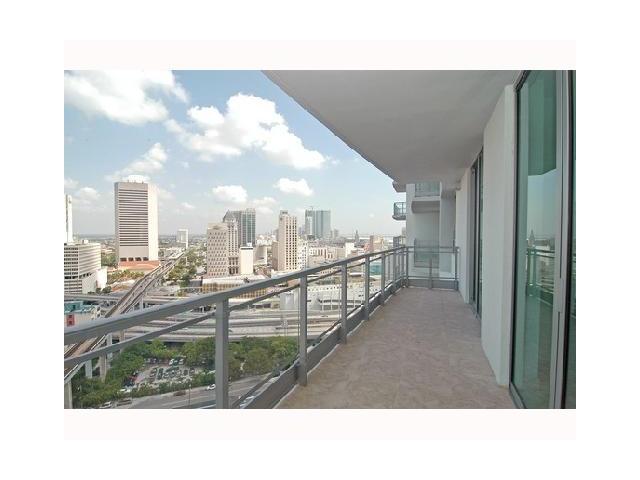 90 SW 3 ST # 2307, Miami, Florida 33141 