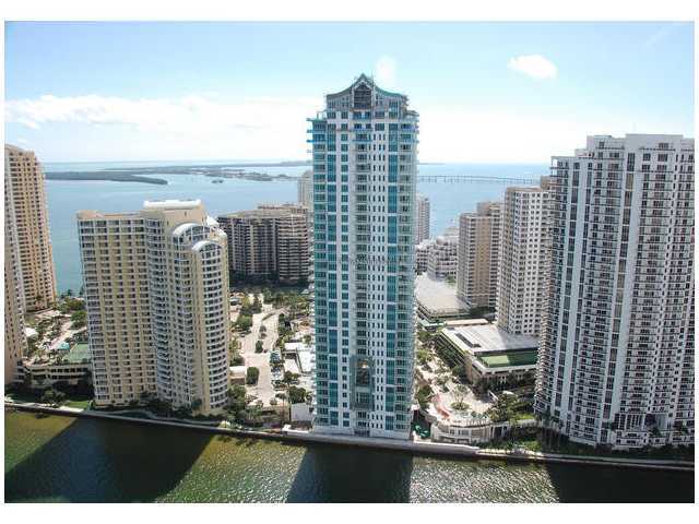 900 BRICKELL KEY # 3302, Miami, Florida 33131 