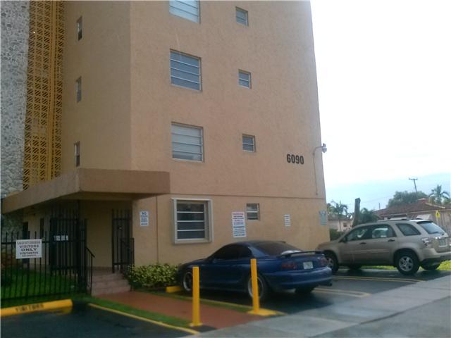 6090 W FLAGLER ST # 403, Miami, Florida 33144 