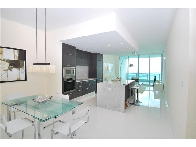 900 BISCAYNE BL # 3707, Miami, Florida 33132 