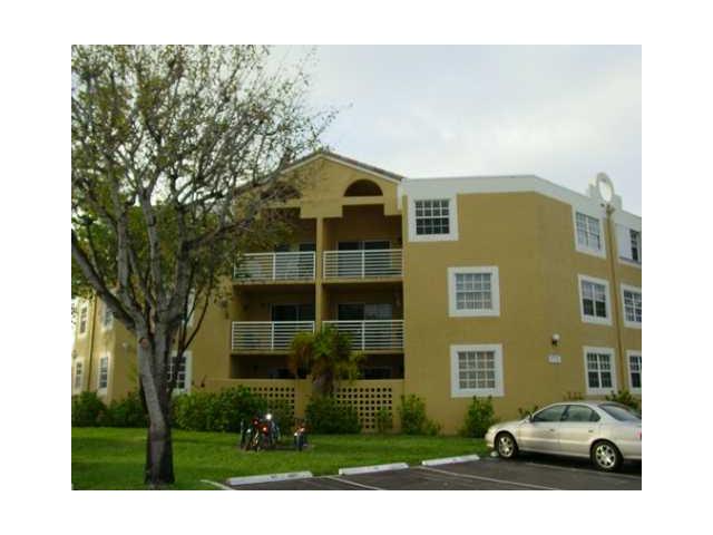 9735 FONTAINEBLEAU BL # G303, Miami, Florida 33172 