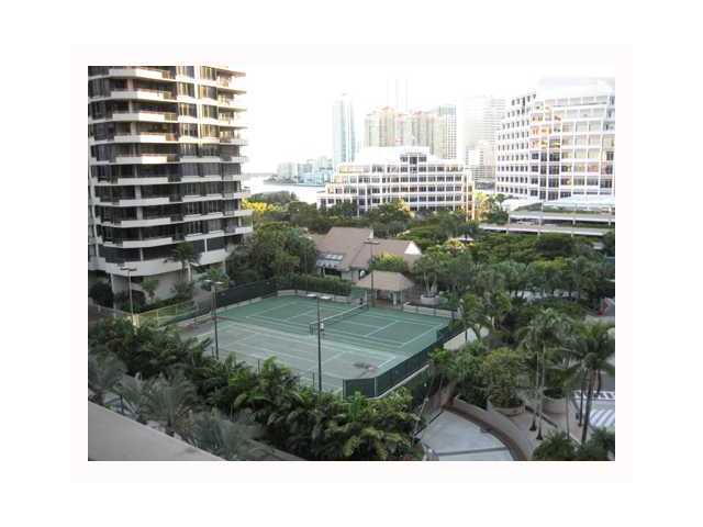 540 BRICKELL KEY DR # 913, Miami, Florida 33131 