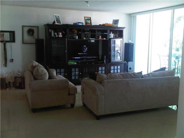 31 5 ST # 1411, Miami, Florida 33131 