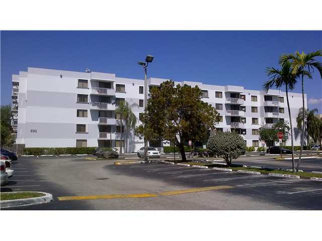8261 8 ST # 223, Miami, Florida 33126 