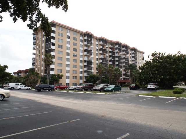 4174 Inverrary Dr # 315, Lauderhill, Florida 33319 