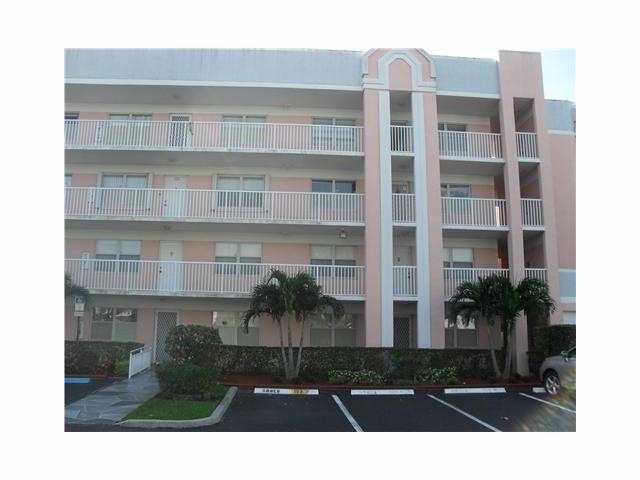 9020 SUNRISE LAKES BL # 204, Sunrise, Florida 33322 
