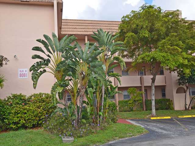 8081 SUNRISE LAKES DR # 108, Sunrise, Florida 33322 