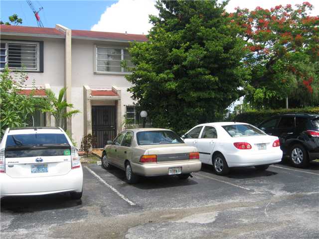 10930 SW 7 ST # 211, Miami, Florida 33174 