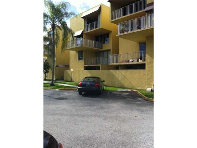 10801 SW 109 CT # D-213, Miami, Florida 33176 