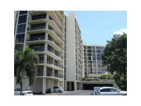 600 PARKVIEW DR # 915, Hallandale, Florida 33009 
