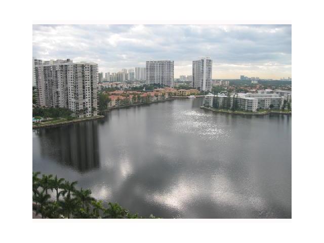 2801 NE 183 ST # 1914W, Aventura, Florida 33160 