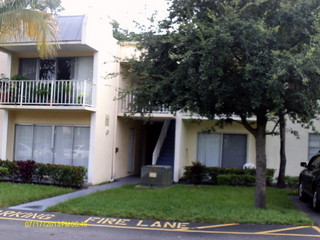 437 Executive Center Dr,2-203, West Palm Beach, FL 33401 